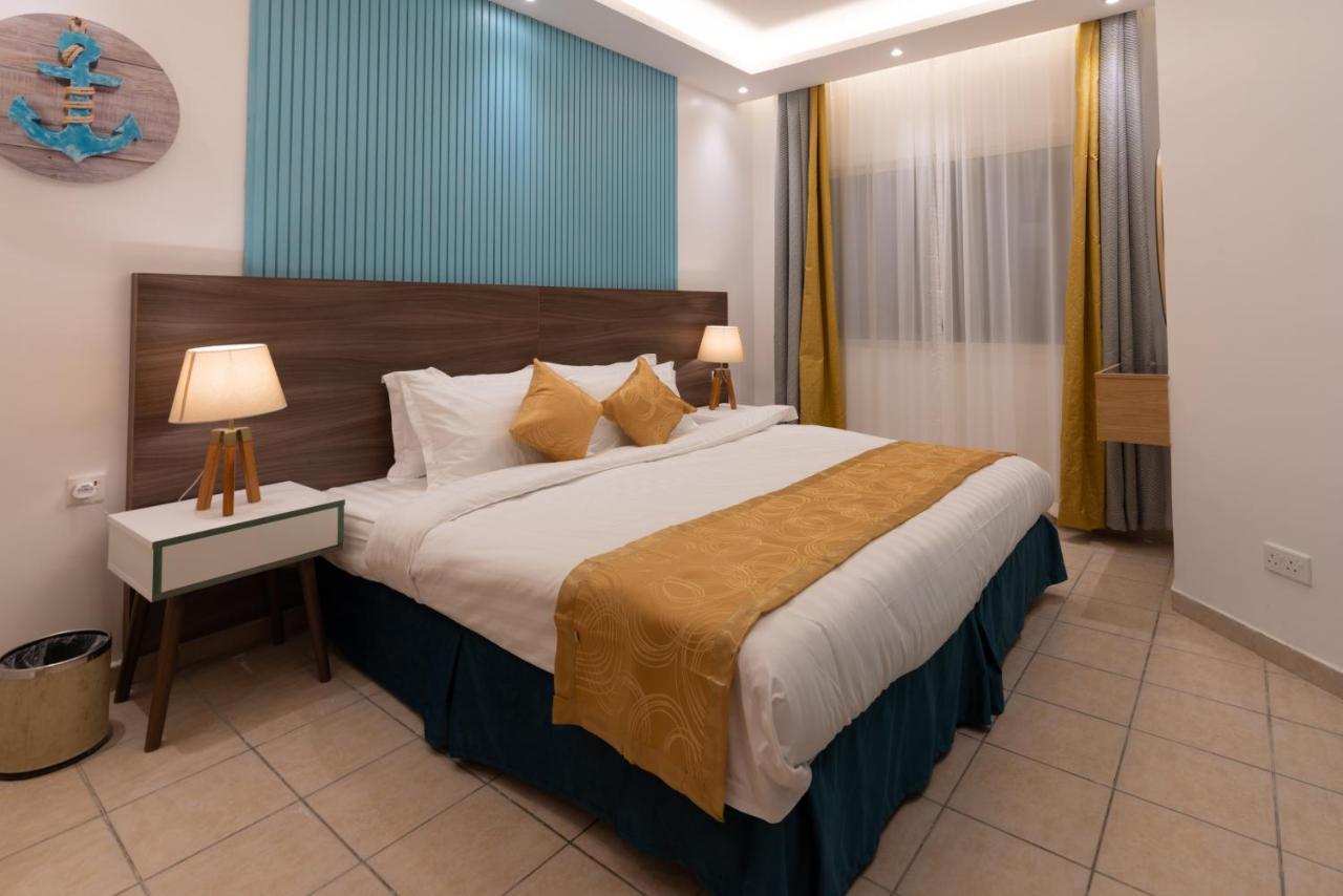 مجمع لاقون السكني - للعائلات فقط Hotel Jeddah Bagian luar foto
