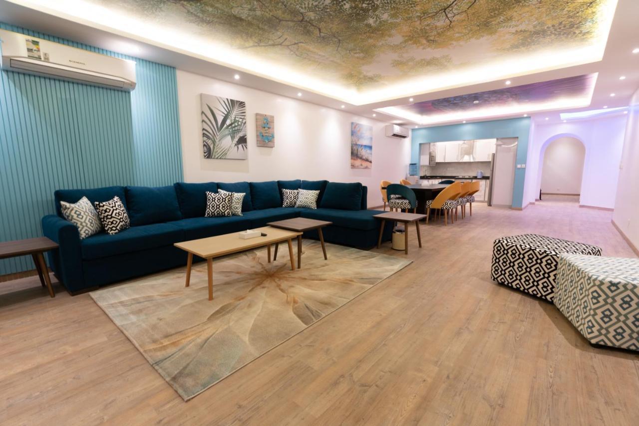 مجمع لاقون السكني - للعائلات فقط Hotel Jeddah Bagian luar foto