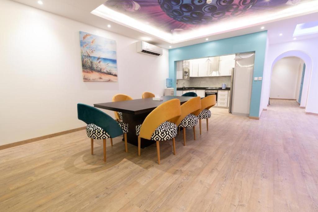 مجمع لاقون السكني - للعائلات فقط Hotel Jeddah Bagian luar foto